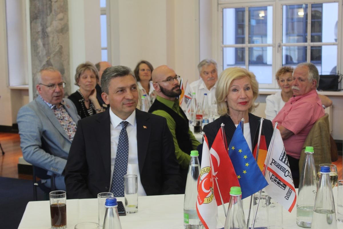 Kardeşlik Protokolü’nün 20. Yılı Nürnberg’de Kutlandı