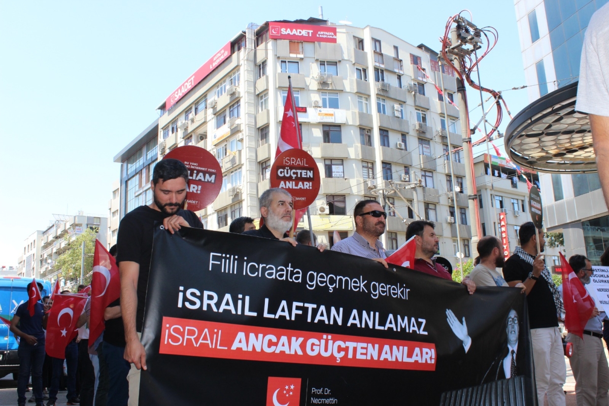 Kınamaktan Vazgeçin!
