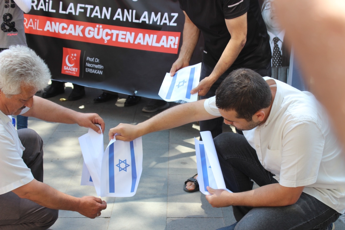 Kınamaktan Vazgeçin!