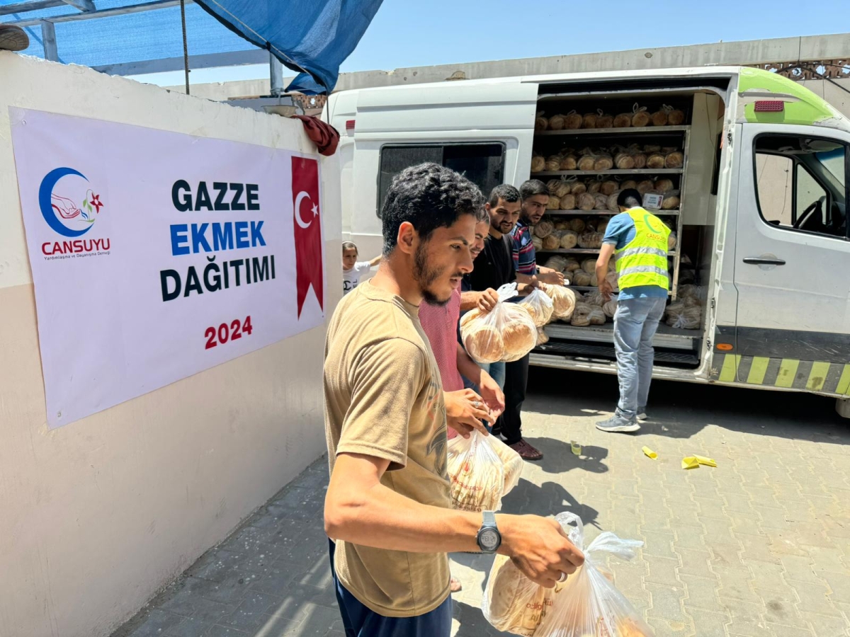 Cansuyu Tırları Ürdün'den Gazze'ye Ulaştı