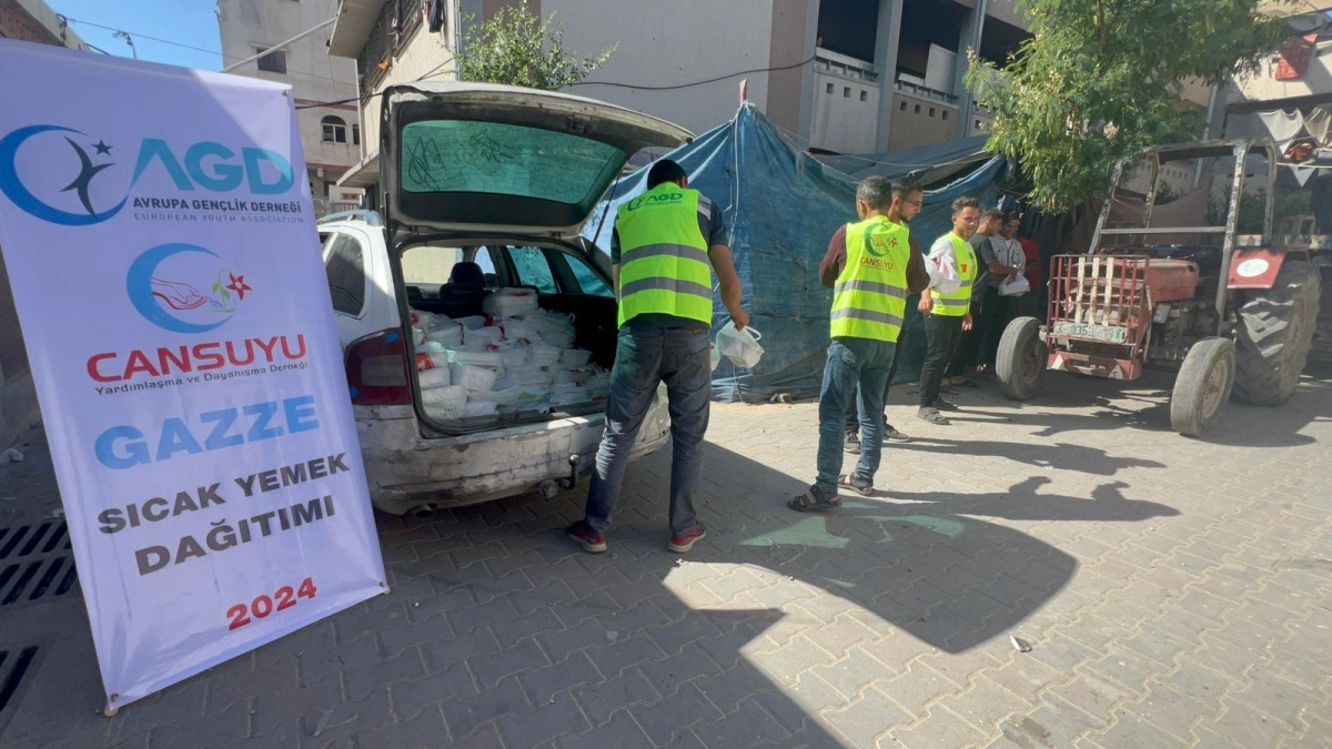 Cansuyu Tırları Ürdün'den Gazze'ye Ulaştı