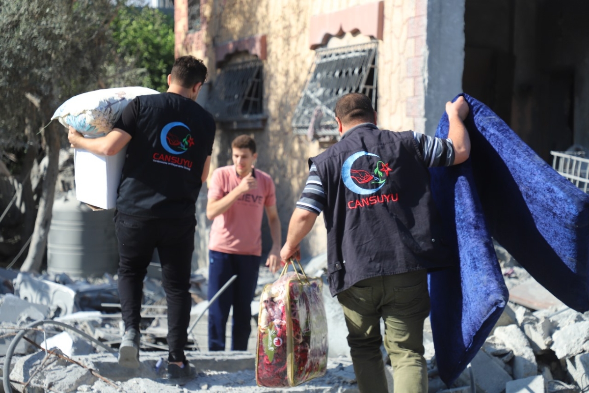 Cansuyu Tırları Ürdün'den Gazze'ye Ulaştı