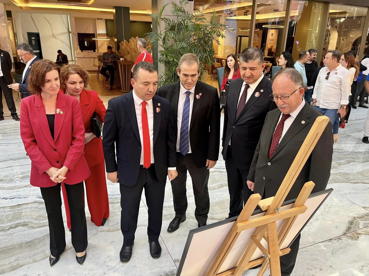 Antalya Gazeteciler Cemiyetinin Nirvana Hotels işbirliği ile düzenledikleri Cumhuriyet'in 101. Yılında