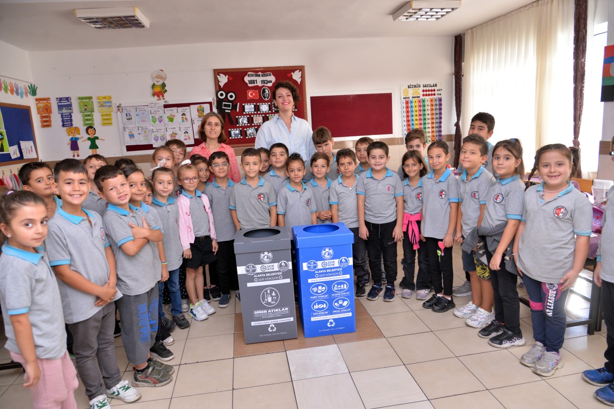 Alanya Belediyesi’nin Sıfır Atık Eğitim Seferberliği