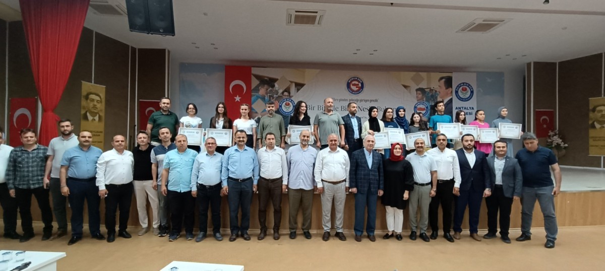 Genç zihinler ödüllendirildi