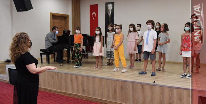 Konyaaltı Belediyesi Müzik Akademisi genç yetenekler arıyor