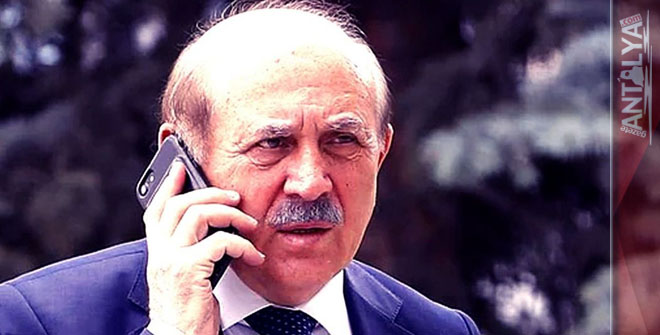 Burhan Kuzu, korona virüsten hayatını kaybetti