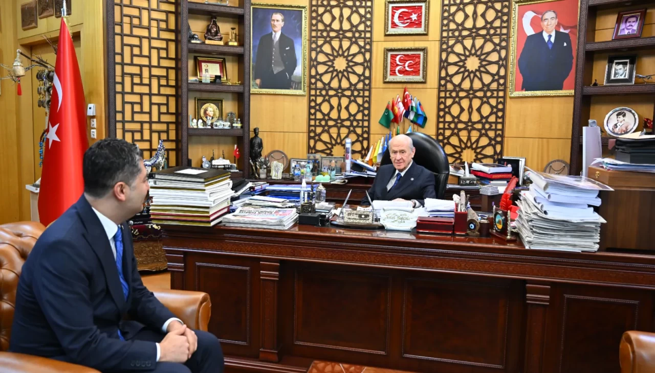 Bahçeli'den kulisleri sallayan çıkış